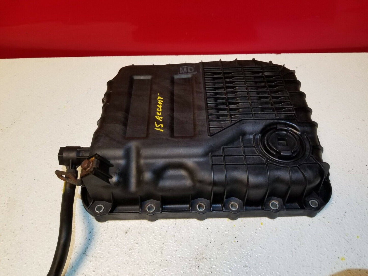 15 16 17 Hyundai Accent Auto Transmission Valve Body Cover Oil Pan OEM 6-speed