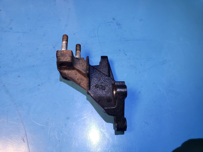 06 07 08 09 10 Kia Rio5 1.6l Engine Mount Bracket OEM