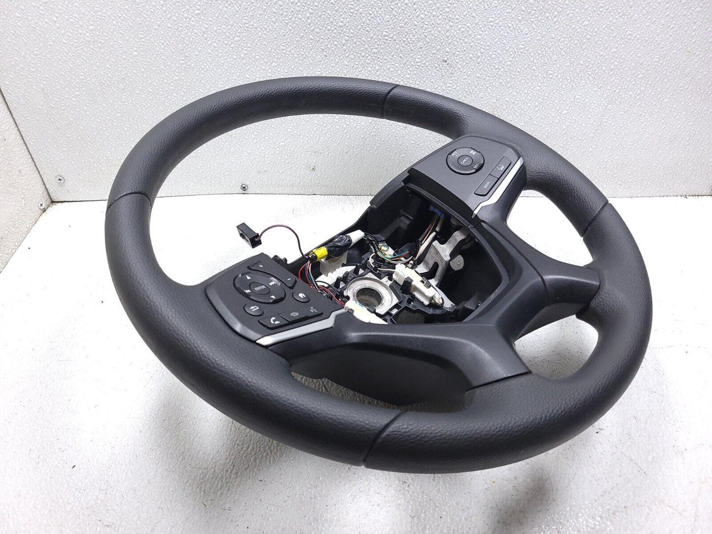 18 19 20 21 22 Honda Odyssey Steering Wheel Oem. Color : Nh900l