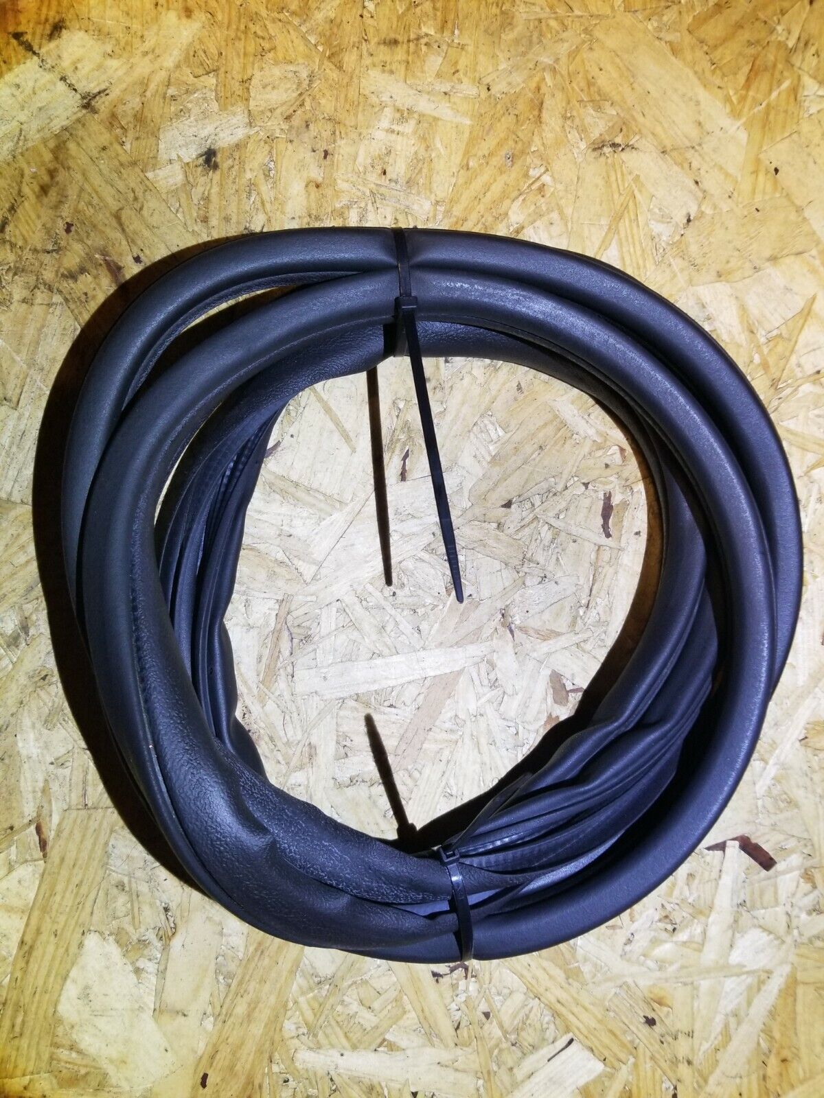 10 11 12 13 Acura MDX Rear Right Pass  Door Weather Strip Seal OEM