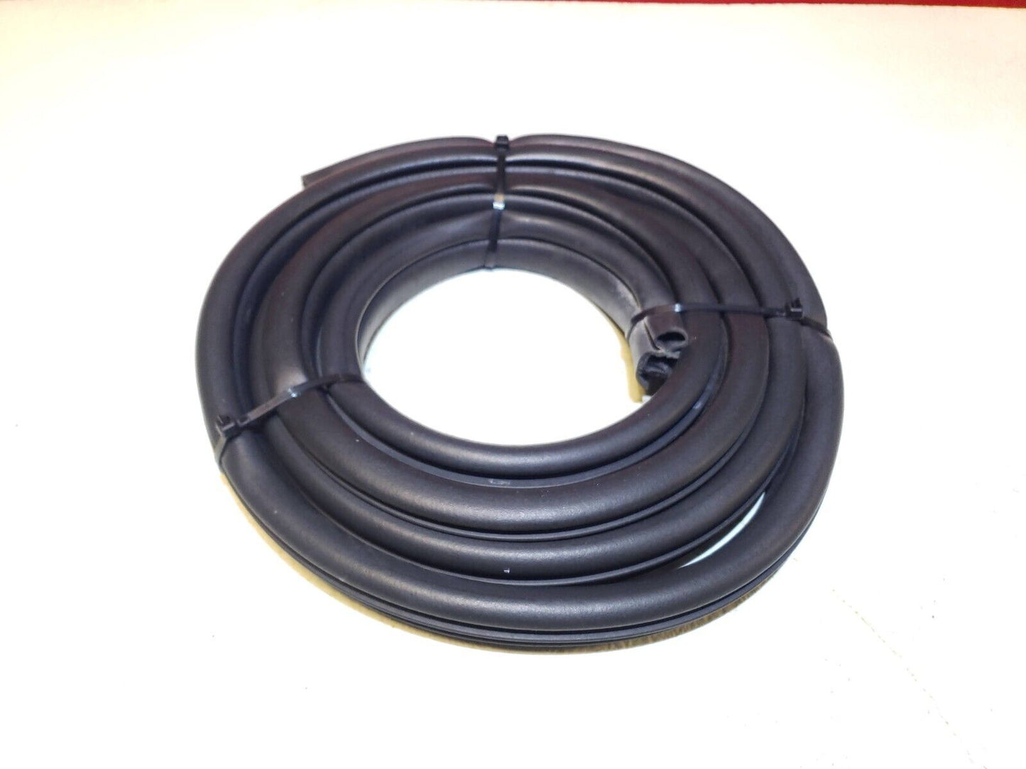 2007 - 2013 Suzuki Sx4 Rear Door Weatherstrip Seal Right Passenger Side OEM