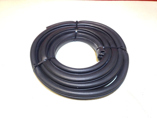 2007 - 2013 Suzuki Sx4 Rear Door Weatherstrip Seal Right Passenger Side OEM