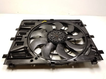 18 19 20 21 Chevrolet Equinox Radiator Cooling Fan 1.5l OEM *shroud Has Damage*