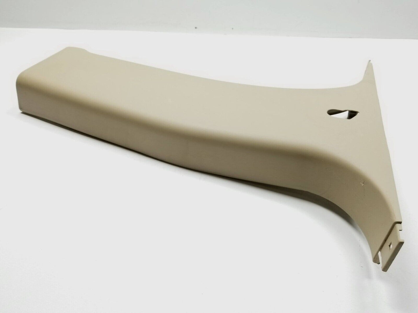 2006-2012 Nissan Armada Center B Pillar Lower Trim Panel Right Pass Side OEM