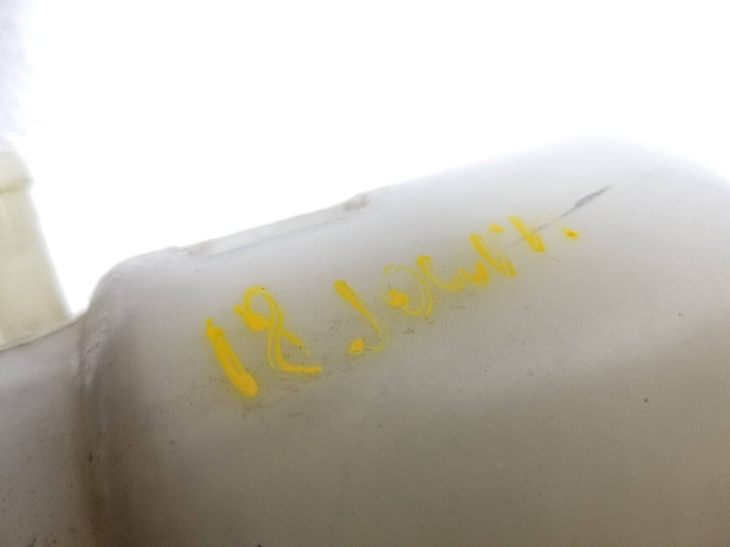 2012 - 2020 Dodge Journey 2.4l Power Steering Reservoir 5154404aa OEM
