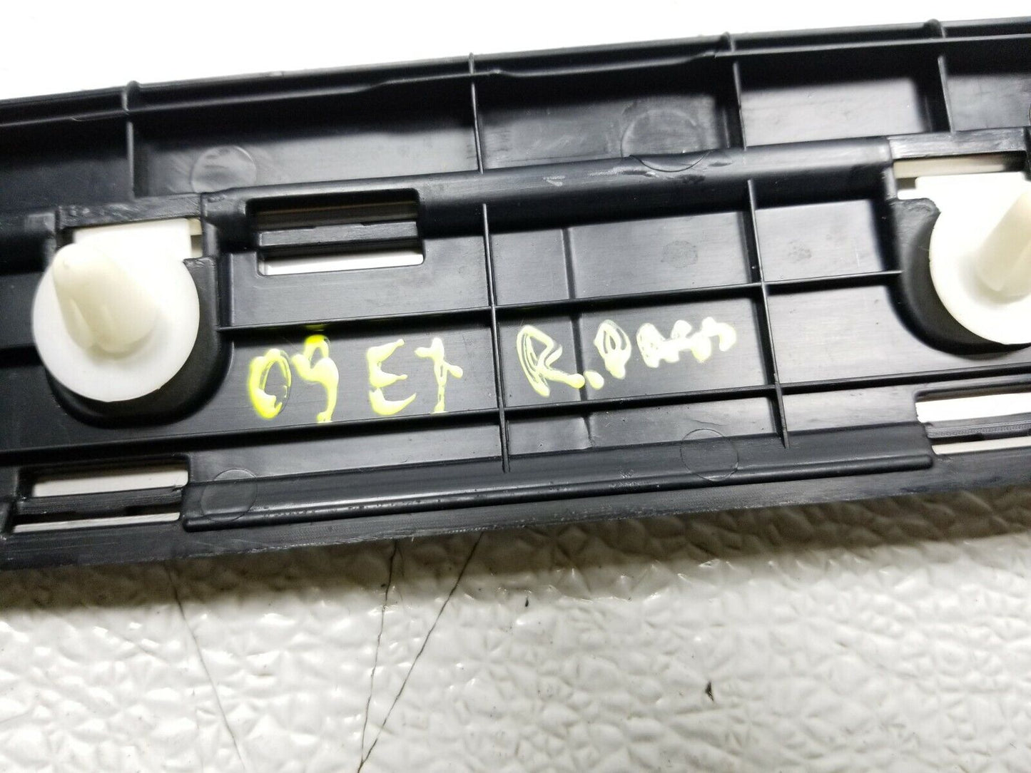 07 08 09 Lexus ES350 Rear Right Passenger Side Door Sill Scuff Plate Trim  OEM