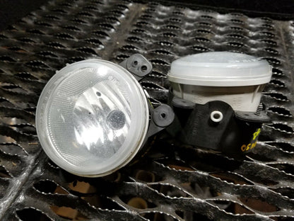 05 06 07 Dodge Magnum Rt Fog Light Lamp Left And Right 2psc OEM