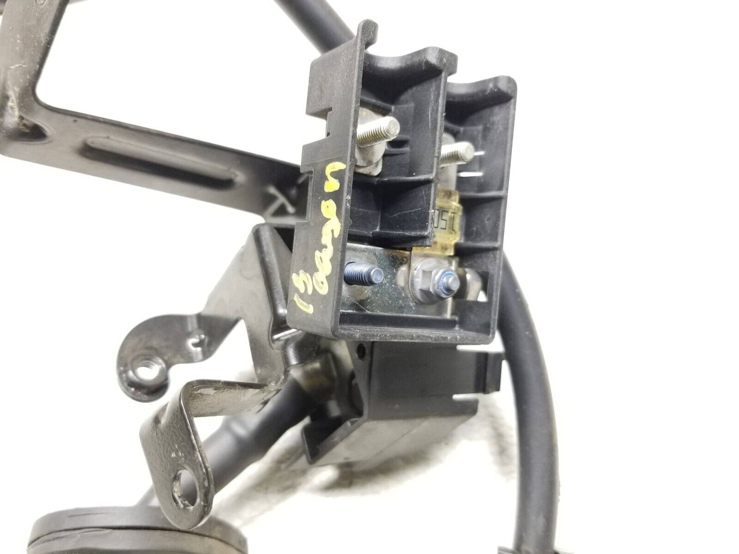 2011 - 2014 Porsche Cayenne 3.6l Negative Battery Cable Terminal OEM