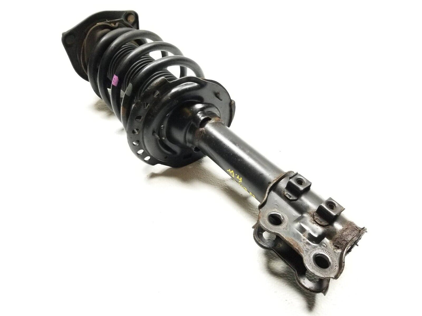 14 15 16 Hyundai Elantra Front Shock Strut Absorber Left Driver Side OEM Sedan