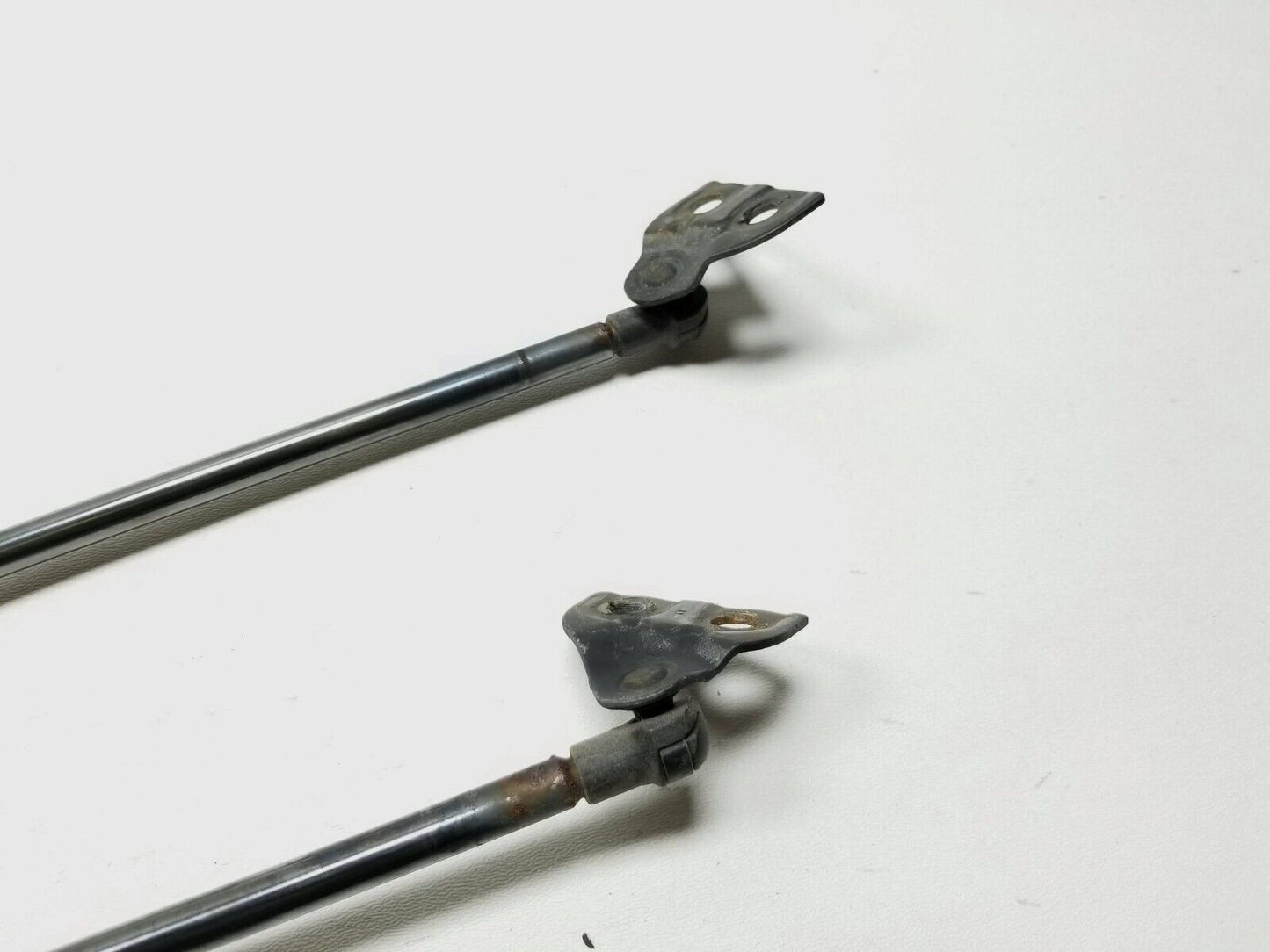 2006-2012 Nissan Armada Tailgate Rear Window Shock Strut Support 4pcs OEM