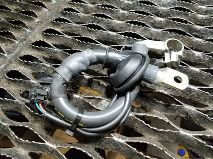 11 12 13 14 15  Audi Q7 Positive Battery Terminal Cable OEM 87k Miles