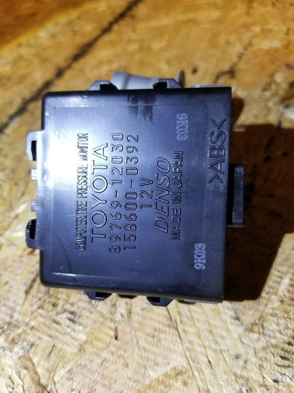 2008 2009 2010 Scion Xb Tire Pressure Monitor Sensor Tpms Module OEM