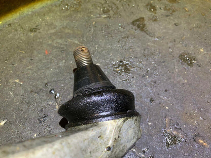 07 08 09 Nissan 350z 3.5l Front Lower Control Arm Right Pass Side OEM 64k