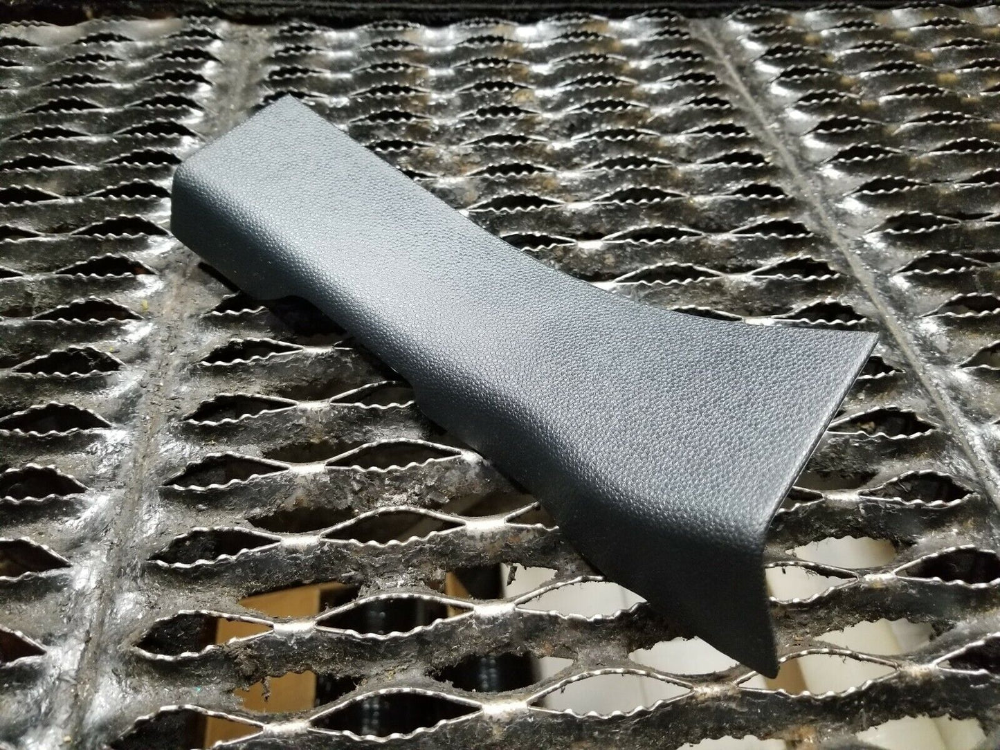 18 19 20 Ford Ecosport Rear Right Pass Door Sill Scuff Plate Trim Cover OEM