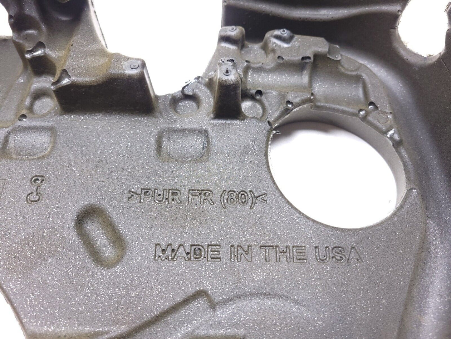 18 19 20 21 Chevrolet Equinox 1.5l Engine Motor Top Cover Insulator Pad Foam OEM