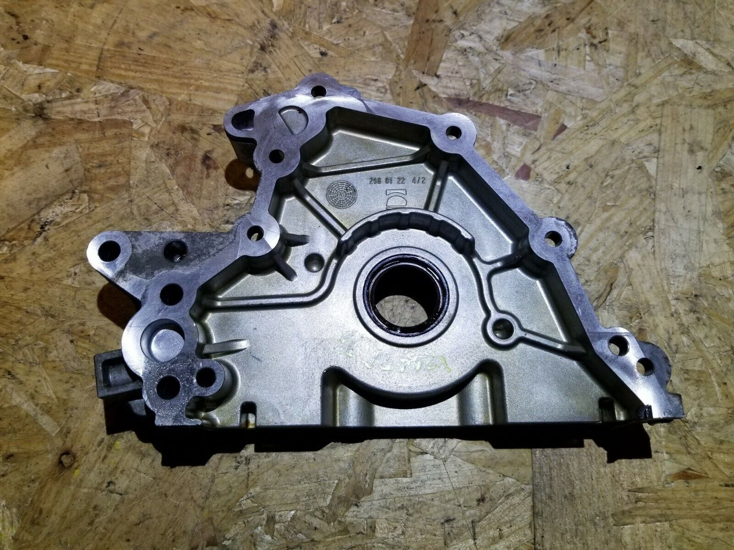 15 16 17 VW Jetta 1.4 Tsi Code Czt Engine End Cover 04e103153b OEM 30k