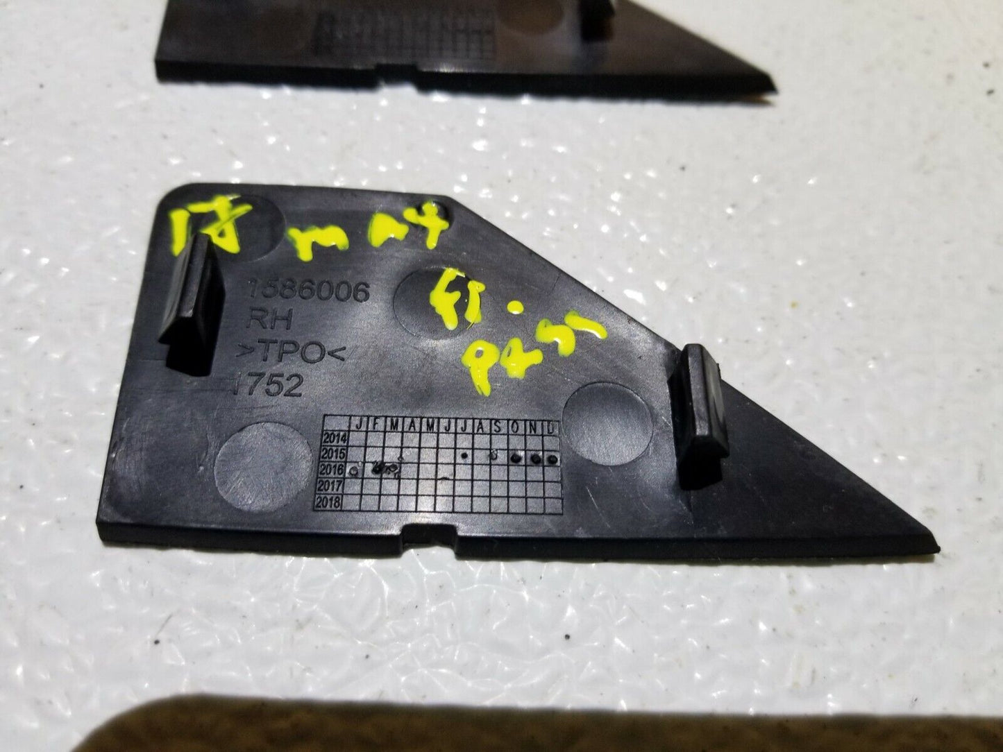 16 17 18 Nissan Maxima Front Right Pass Side Kick Panel Trim Cap 2pcs OEM 41k