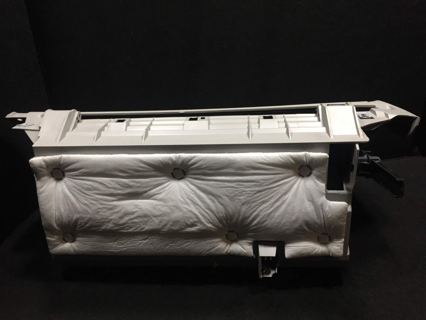 11 12 13 Buick Lacrosse Glove Box OEM D29