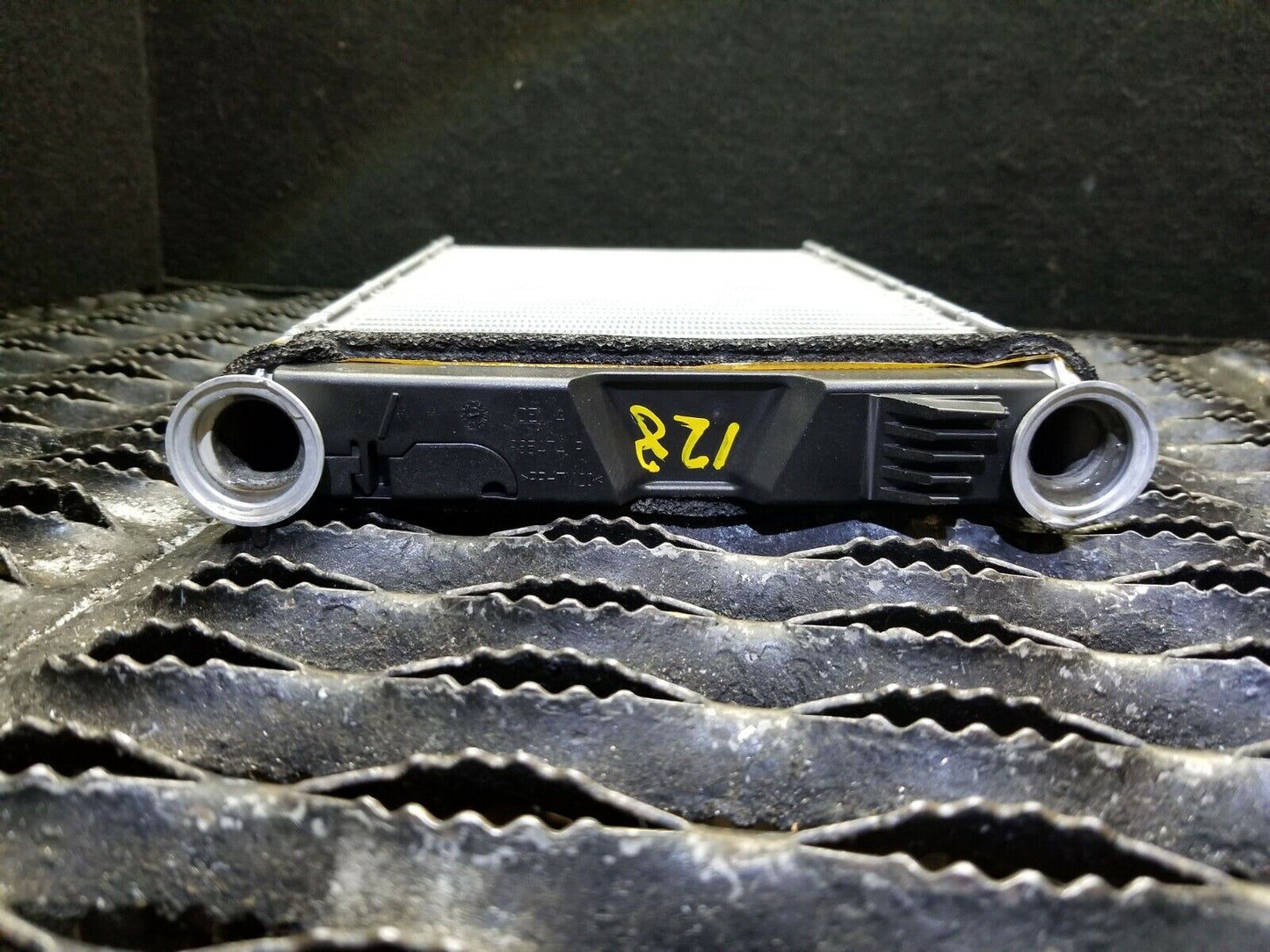 2011 2012 2013 BMW 128i E82 Heater Core OEM