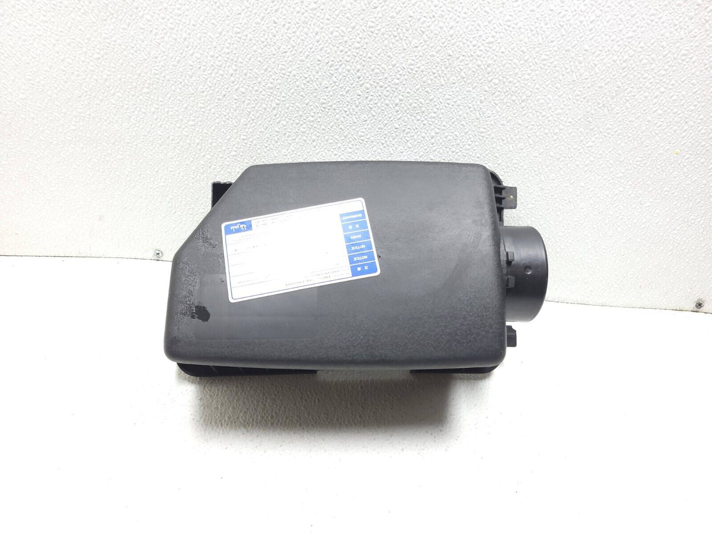 14 15 16 Hyundai Elantra Air Filter Cleaner Housing 1.8l OEM Sdn