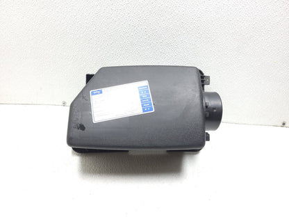 14 15 16 Hyundai Elantra Air Filter Cleaner Housing 1.8l OEM Sdn