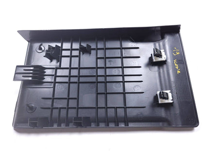 18-21 Hyundai Kona Rear Seat Center Arm Rest Board Cover Panel 89931j9100  OEM