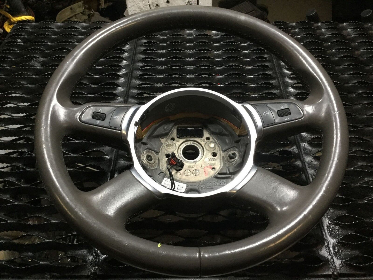 04 05 06 07 08 09 Audi A8 D3 Steering Wheel Leather 4 Spoke OEM 4e0000124a