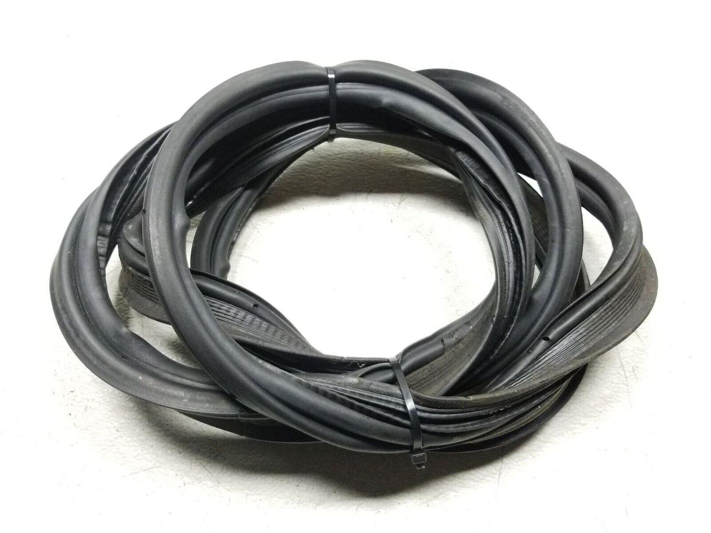 13 14 15 16 Dodge Dart Trunk Lid Weatherstrip Seal OEM 52k Miles