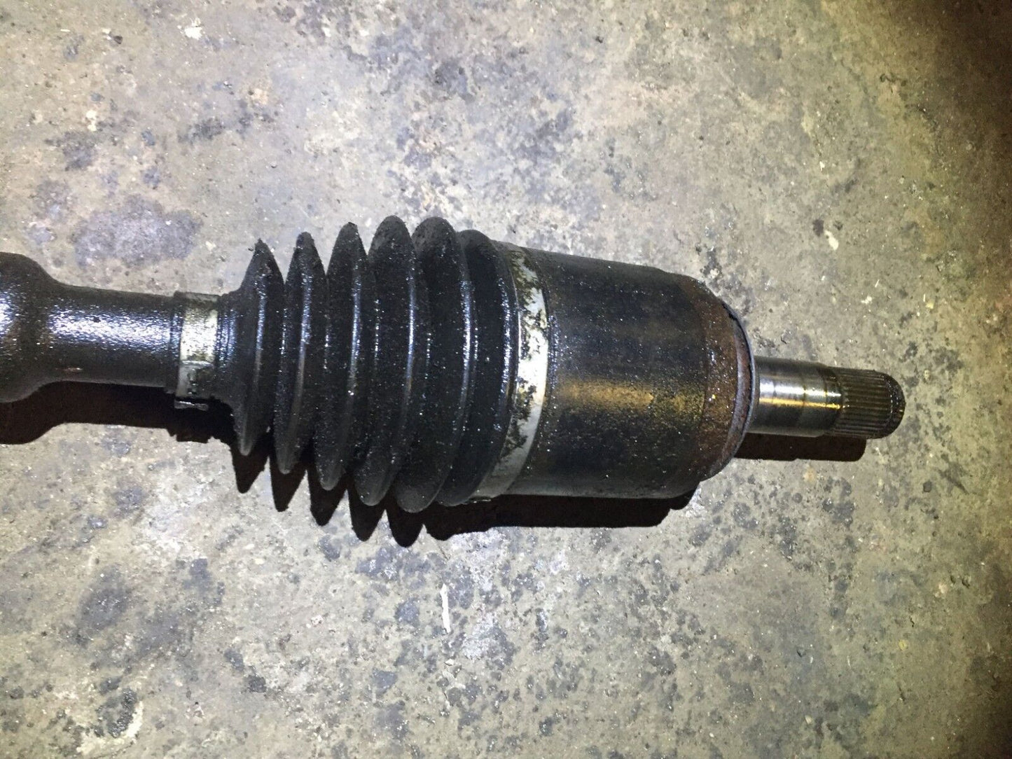 98 99 00 01 02 03 Mercedes Ml320 W163 Axle Shaft Front Right Pass Side OEM D34
