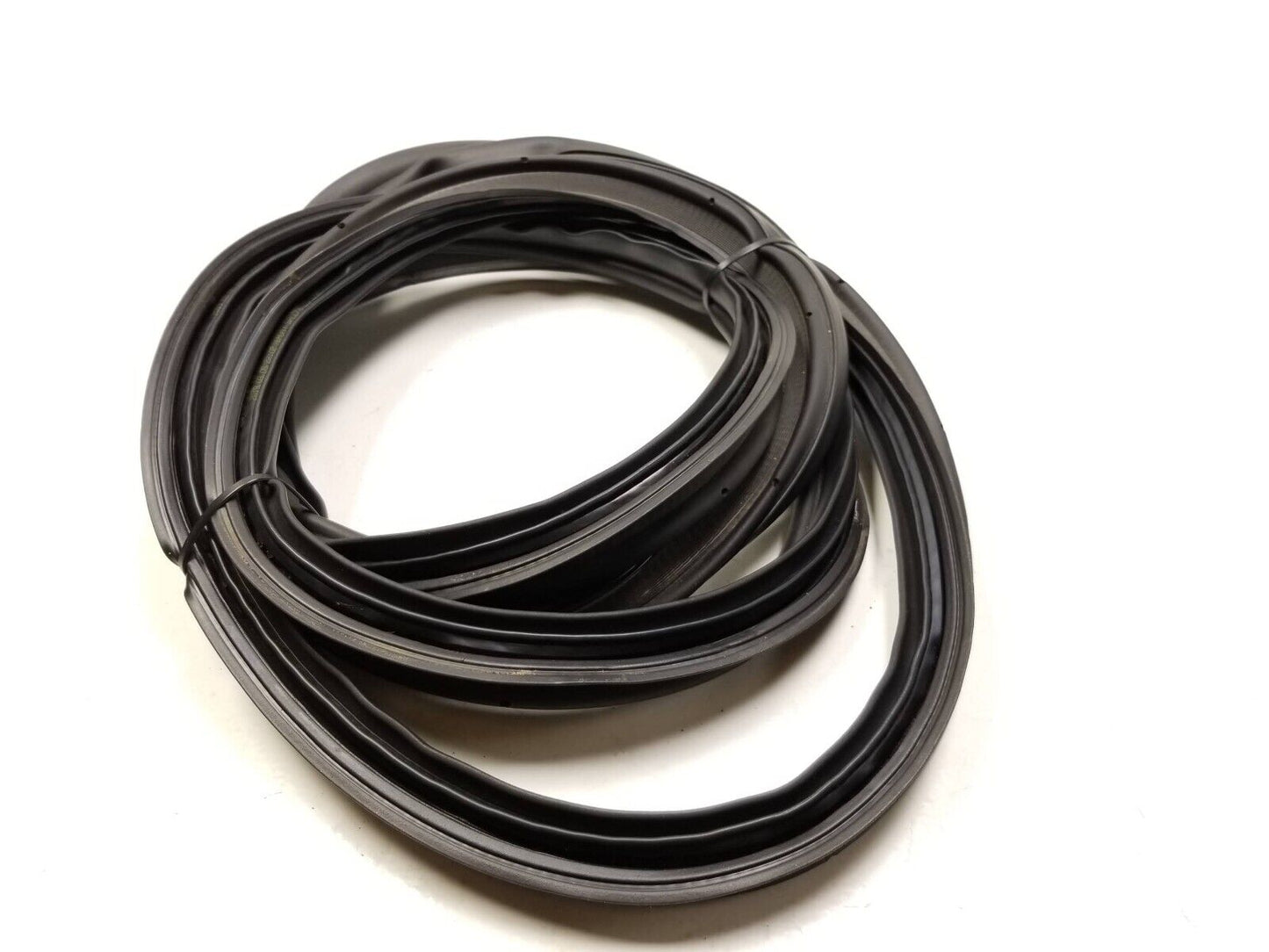 18-21 Hyundai Kona Trunk Weatherstrip Seal OEM 29k Miles