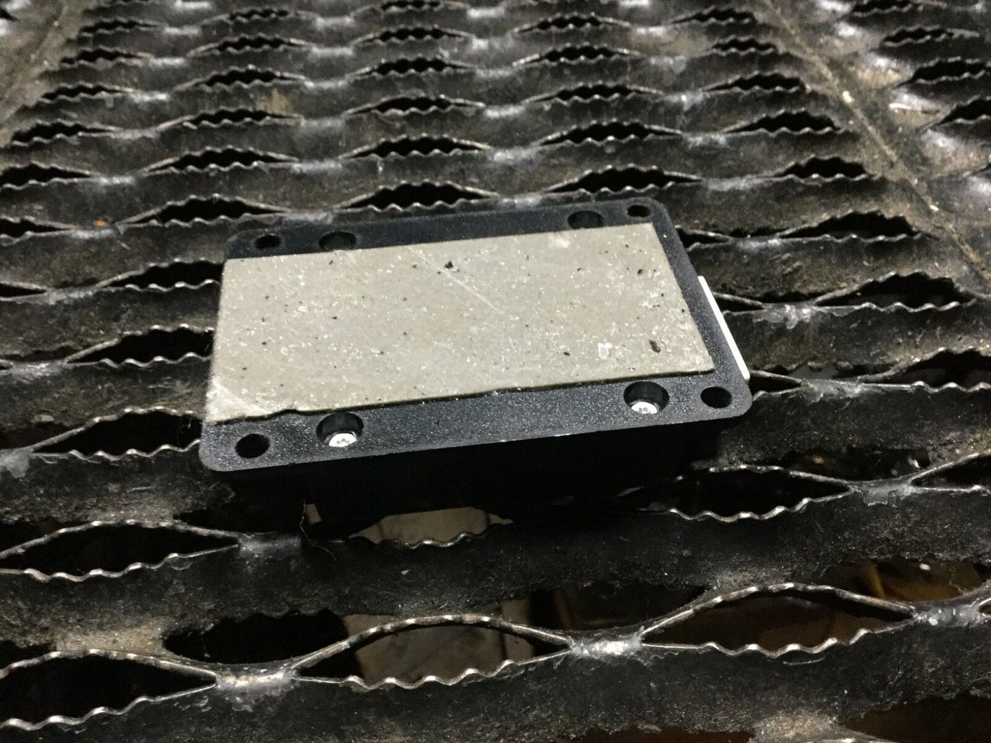 15 16 17 Jeep Renegade Gsm / Gprs Modem Transmitter Module 161740162 OEM