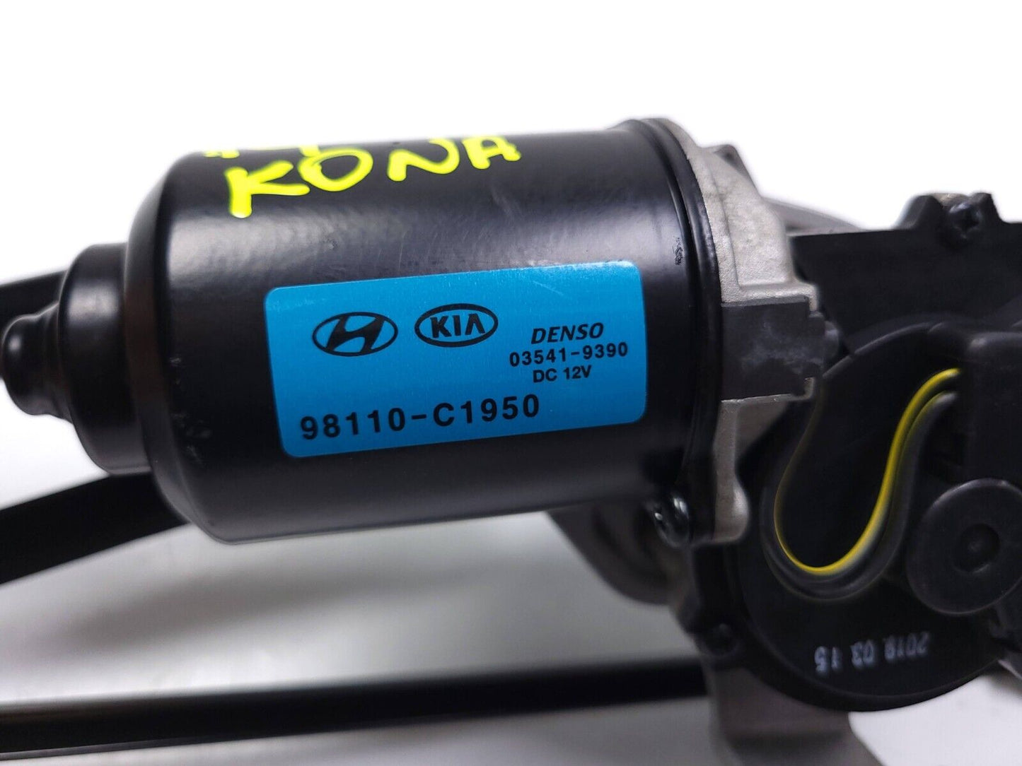 18-21 Hyundai Kona Windshield Wiper Motor W/ Linkage OEM 29k Miles