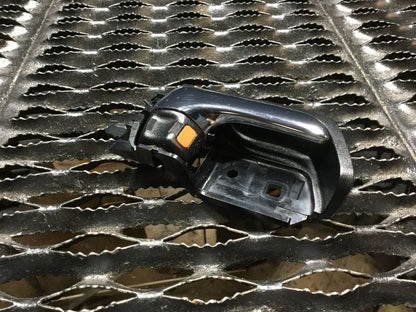 04 05 06 07 08 09 Prius Right Pass Side Interior Door Handle 69273-47010 OEM