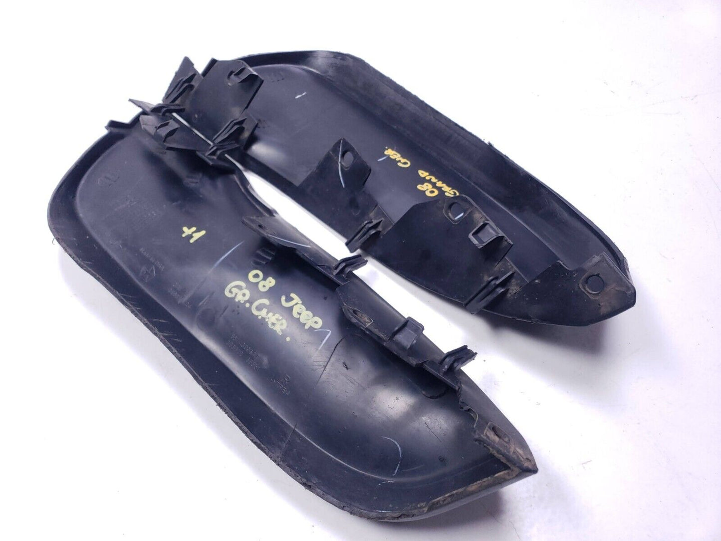 2006 - 2010 Jeep Grand Cherokee Front Bumper Filler Left & Right Set OEM