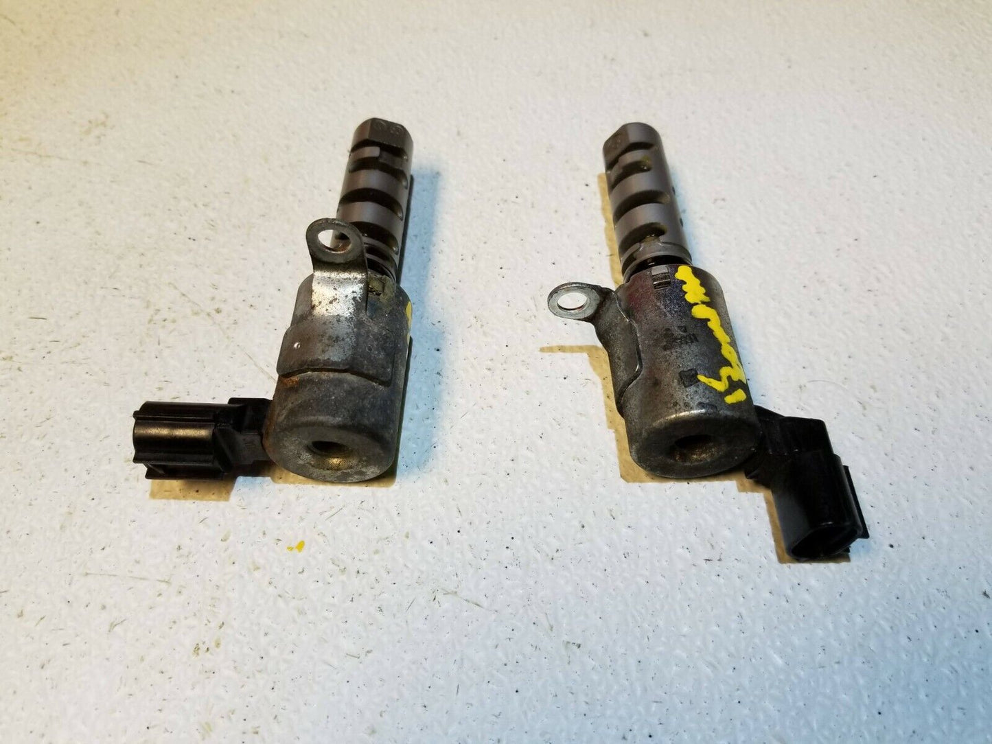 13 14 15 16 Jeep Compass 2.4l Vvt Variable Valve Timing Solenoid Pair OEM