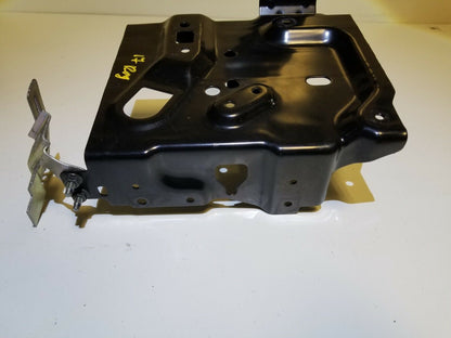 16 17 18 19 Nissan Rogue Battery Tray Holder OEM 36k