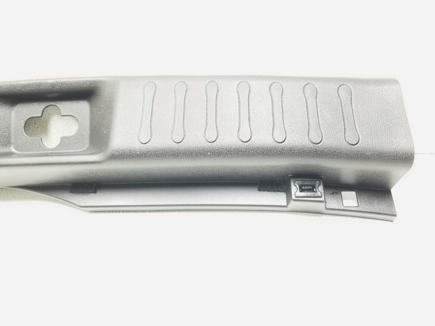 11 12 13 14 Nissan Juke Liftgate Trim Scuff Plate 84992 1ka0a OEM