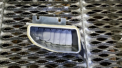 10 11 12 Lincoln MKT Dash Air Vent Grille Right Passenger Side OEM