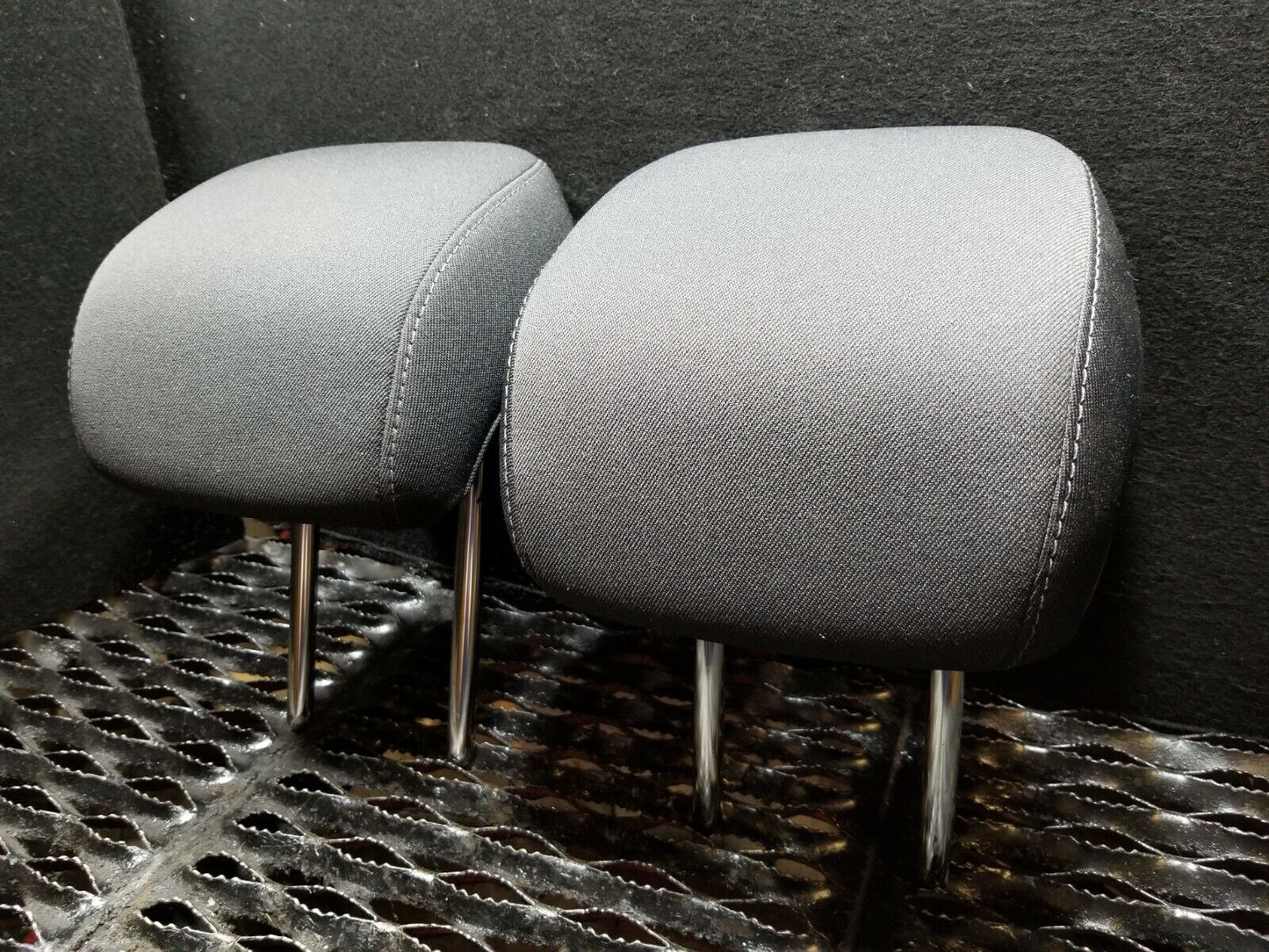 16 17 18 19 Chevrolet Malibu Rear Seat Headrest Head Rest 2pcs  OEM 3k