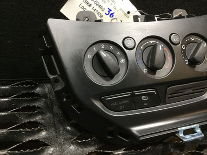 2012 12 2013 13 Ford Focus A/c Heater Climate Temperature Control OEM #36 29k