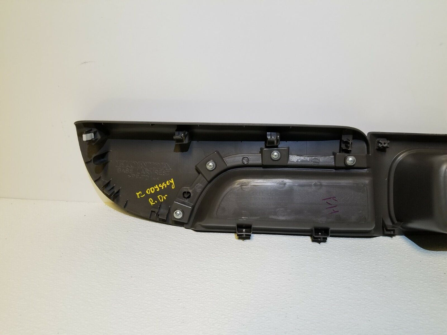 11 12 13 Honda Odyssey Rear Armrest W/ Cup Holder Driver Side OEM