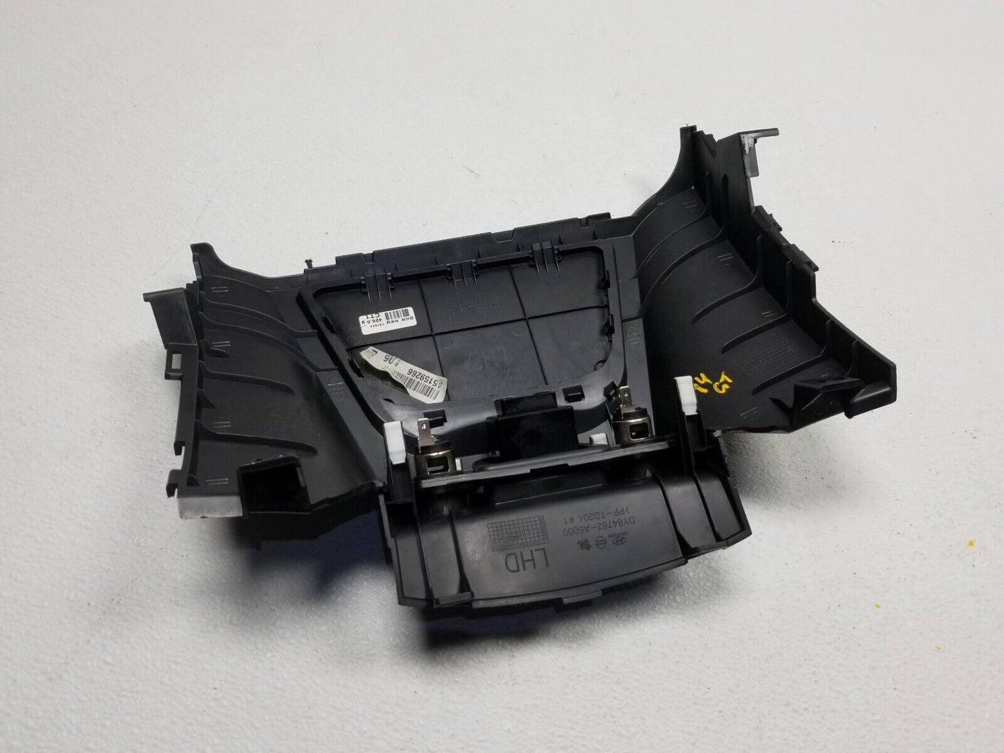 14 15 16 17 Hyundai Elantra Gt Center Lower Dash Trim Bezel Usb Aux Port OEM
