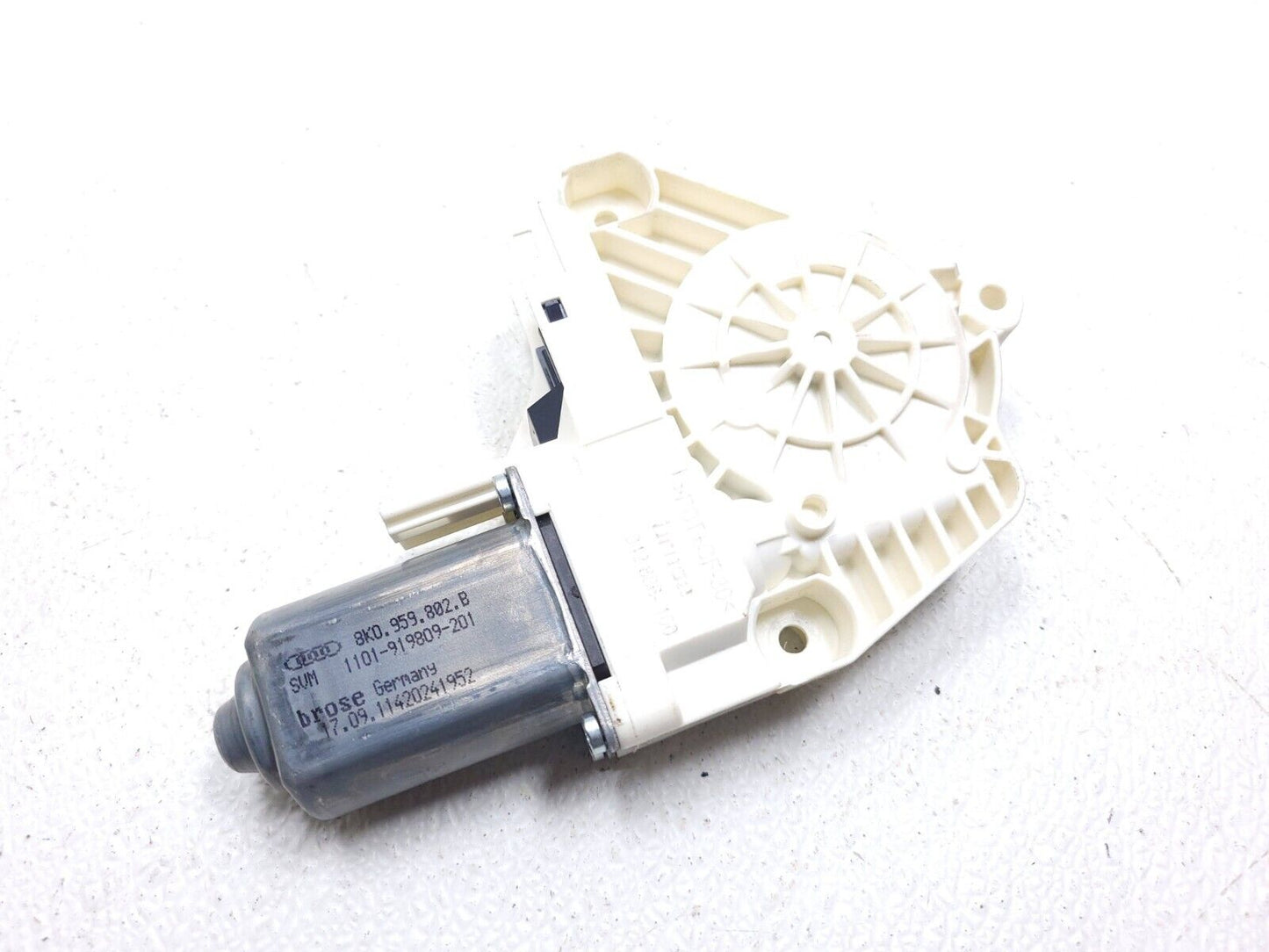 12 13 14 15 16 17 Audi A7 Door Window Motor Front Right Passenger Side OEM
