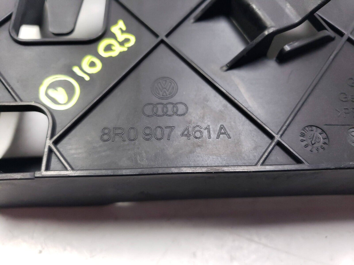 2009-2017 Audi Q5 Body Control Computer Module Bracket  OEM