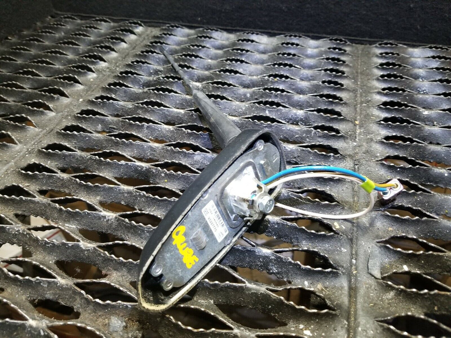 11 12 13 14 Chevy Cruze Radio Roof Mount Antenna OEM