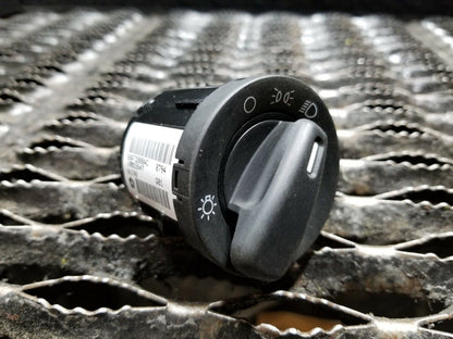 14 2014 Dodge Grand Caravan Headlight Switch 68072000ac OEM