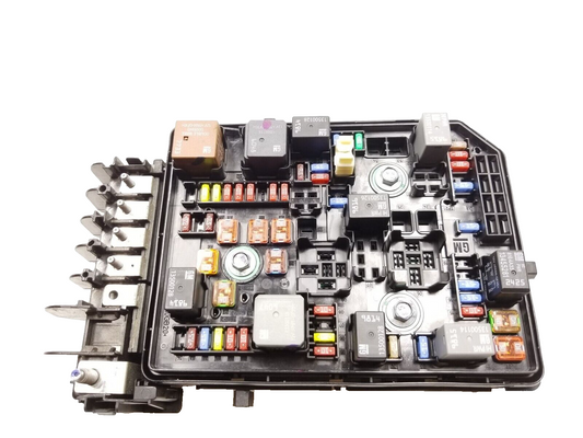 18 19 20 21 Chevrolet Equinox Fuse Box 15514069 1.5l OEM