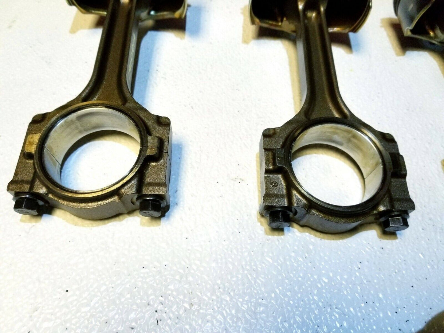 15 16 17 18 Chevy Impala Piston W/ Connecting Rod 2.5l  4pcs Size: Std OEM