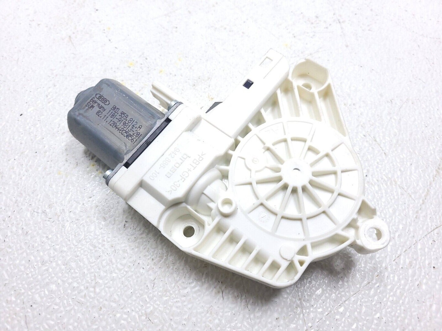 13 14 15 16 Audi A4 S4 Rear Door Window Motor Right Pass Side OEM