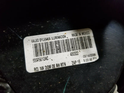 07 08 09 10 Jeep Grand Cherokee Right Passenger Side Tail Light OEM